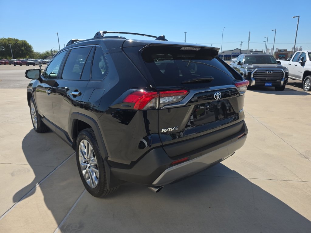 Used 2025 Toyota RAV4 Limited image 16