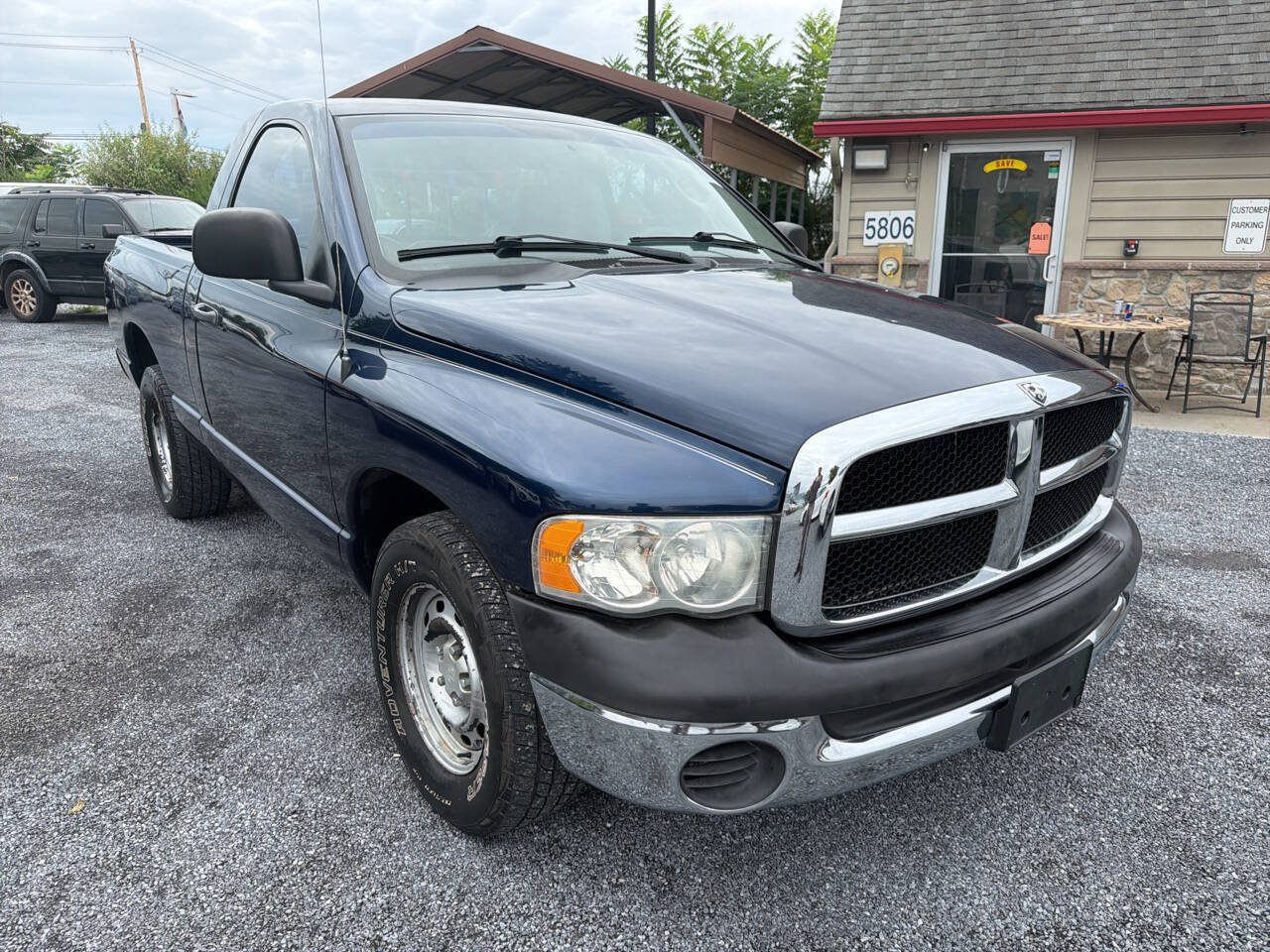 Used 2004 Dodge Ram 1500 Truck ST RWD image 3