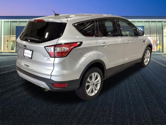 Used 2017 Ford Escape SE image 26