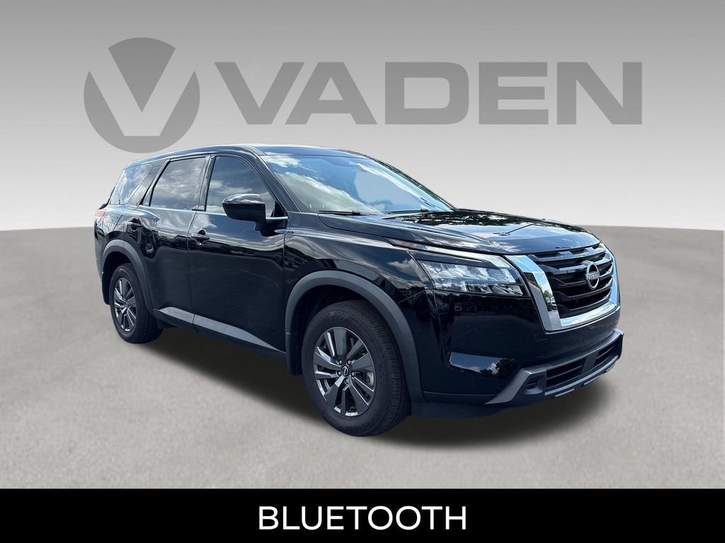 Used 2024 Nissan Pathfinder S AWD/4WD image 8