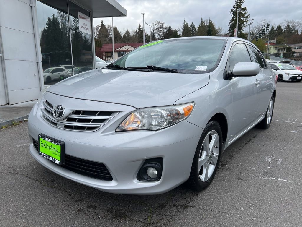 Used 2013 Toyota Corolla LE w/ Premium Pkg image 8