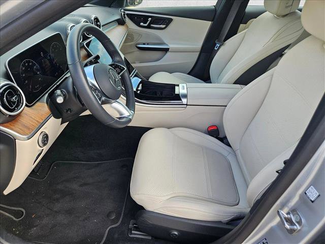 Used 2025 Mercedes-Benz C 300 Sedan image 14