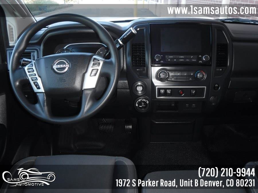 Used 2023 Nissan Titan S AWD/4WD image 5