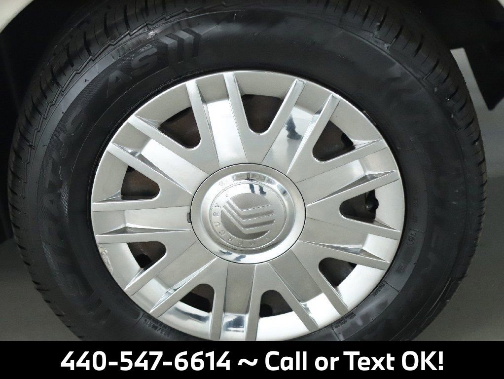 Used 2005 Mercury Grand Marquis GS image 39