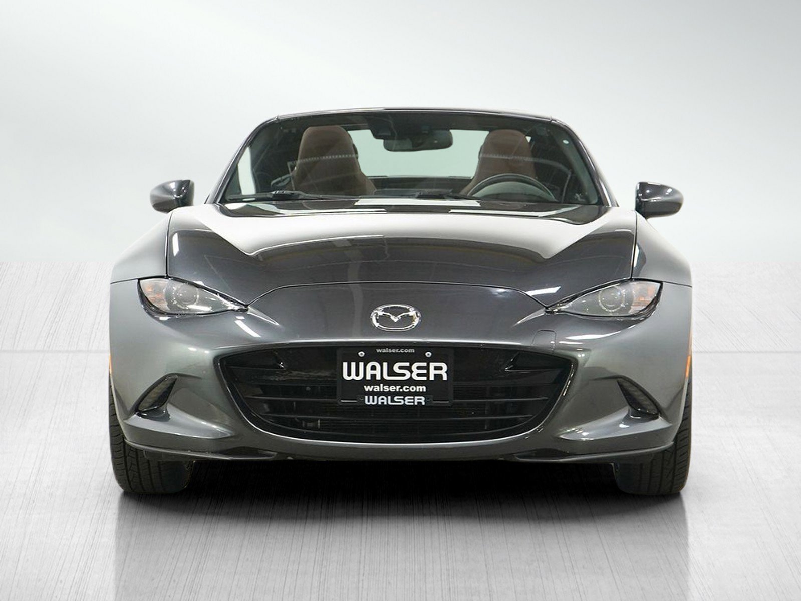 Used 2018 MAZDA MX-5 Miata RF Grand Touring w/ Interior Package RWD image 8