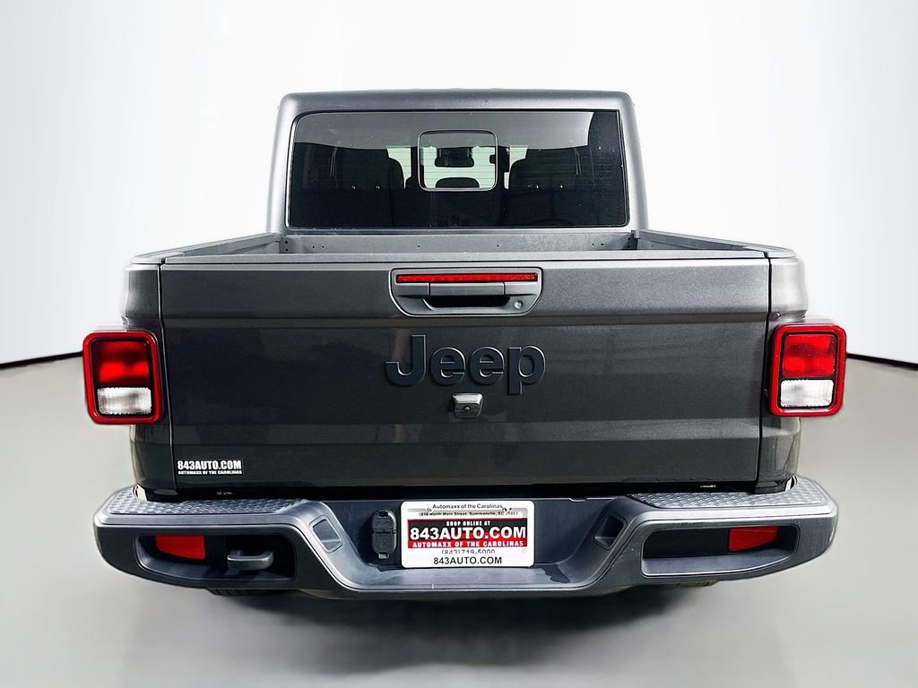 Used 2024 Jeep Gladiator Sport image 6