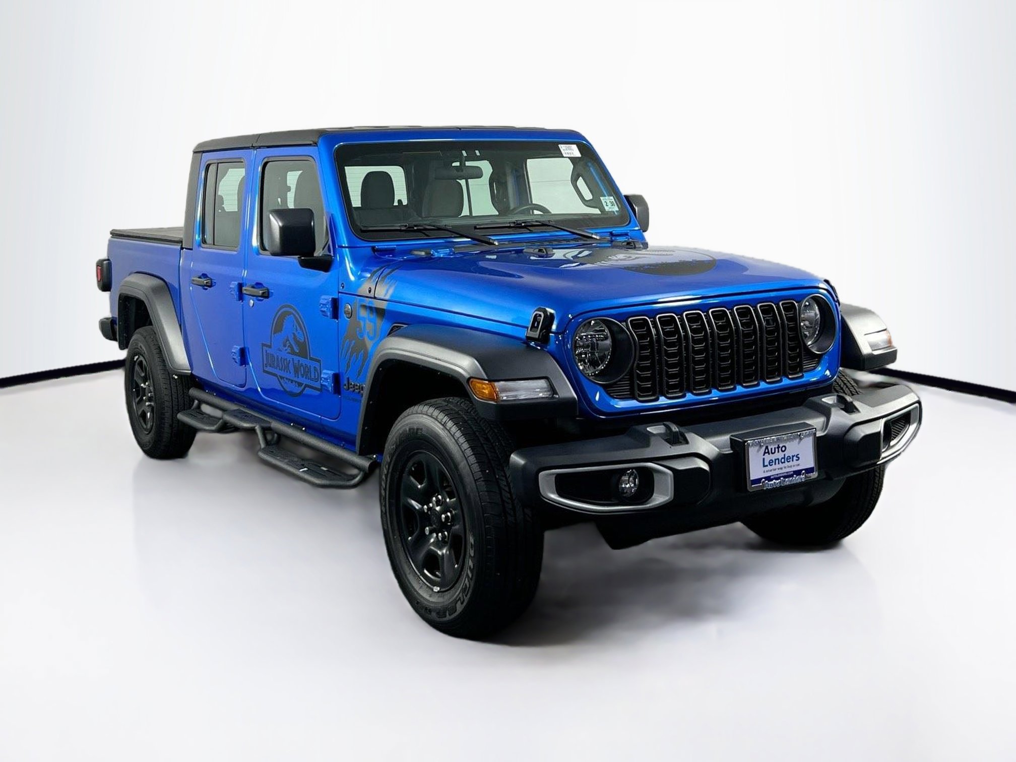 Used 2024 Jeep Gladiator Sport image 3