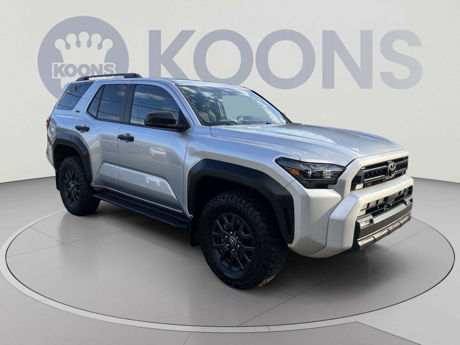 Used 2025 Toyota 4Runner SR5 AWD/4WD image 10