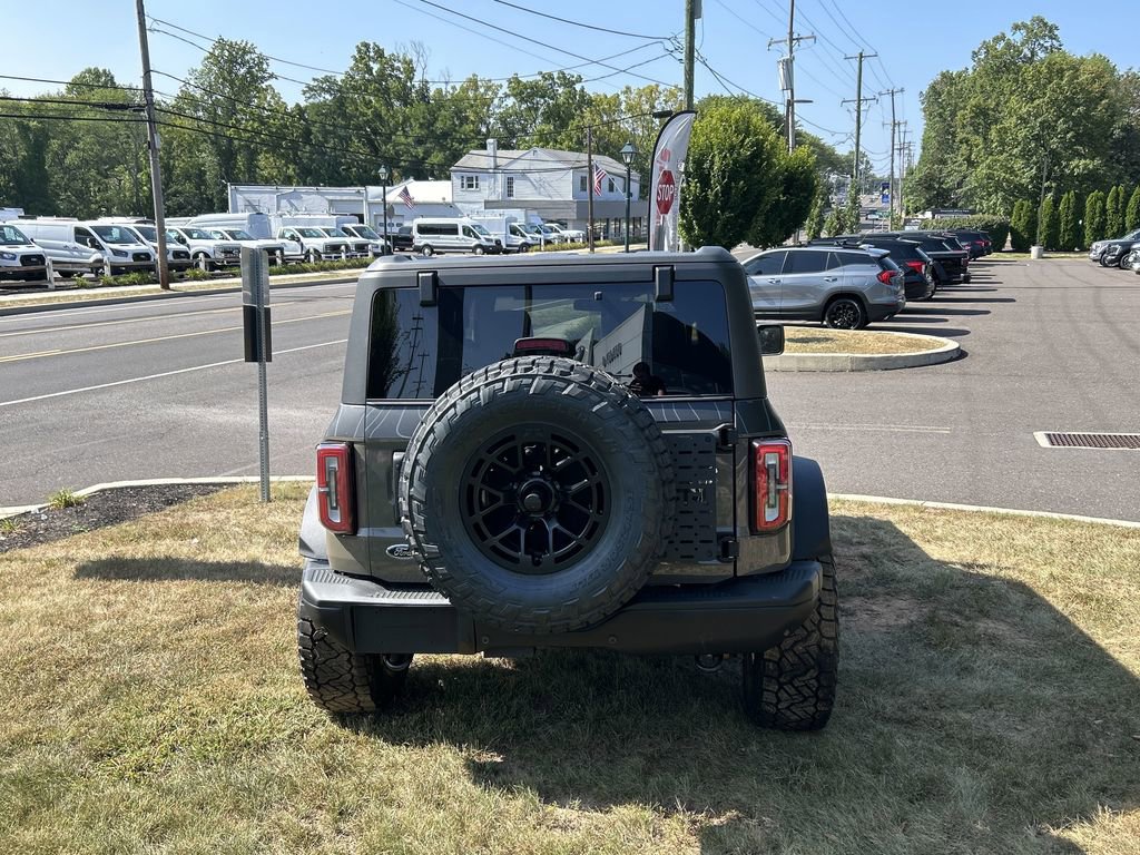 New 2025 Ford Bronco Badlands image 6