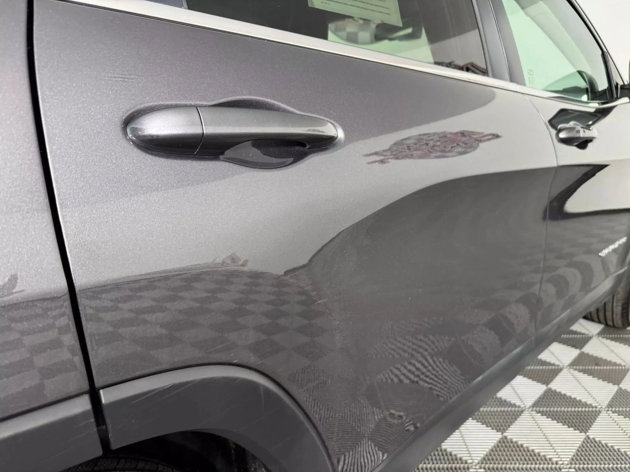 Used 2018 Jeep Cherokee Limited AWD/4WD image 30