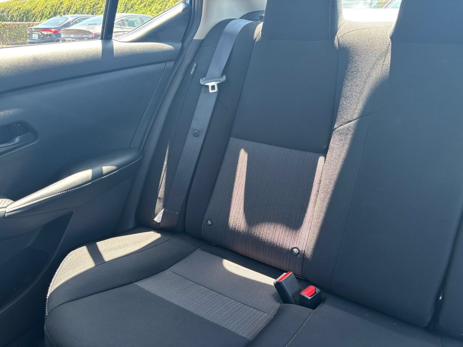 Used 2025 Nissan Sentra SV FWD image 36