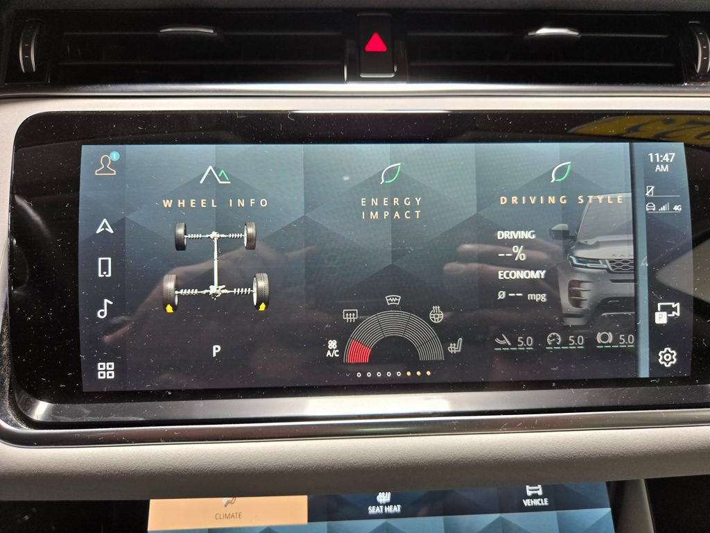 Used 2023 Land Rover Range Rover Evoque SE AWD/4WD image 24