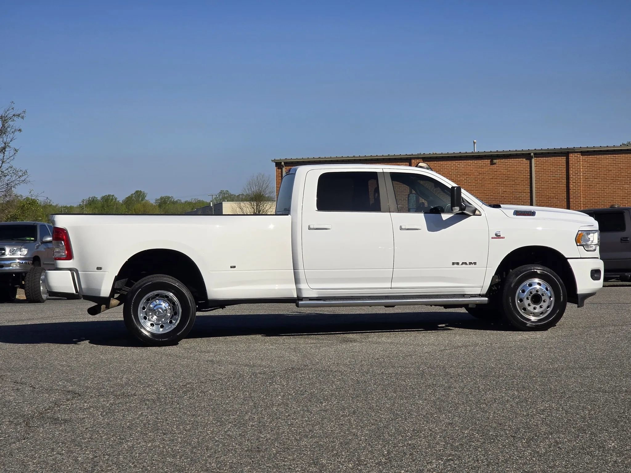 Used 2021 RAM 3500 Big Horn w/ Level 1 Equipment Group image 8