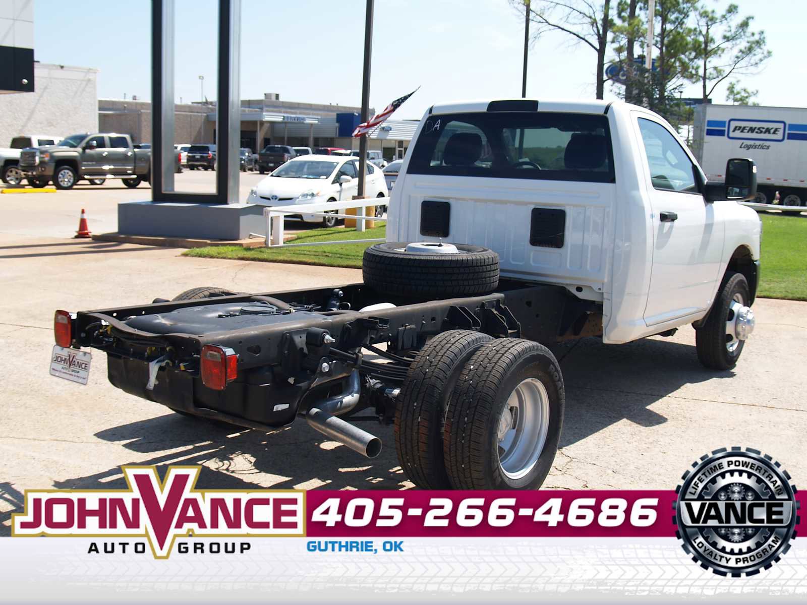 Used 2024 RAM 3500 Tradesman image 9