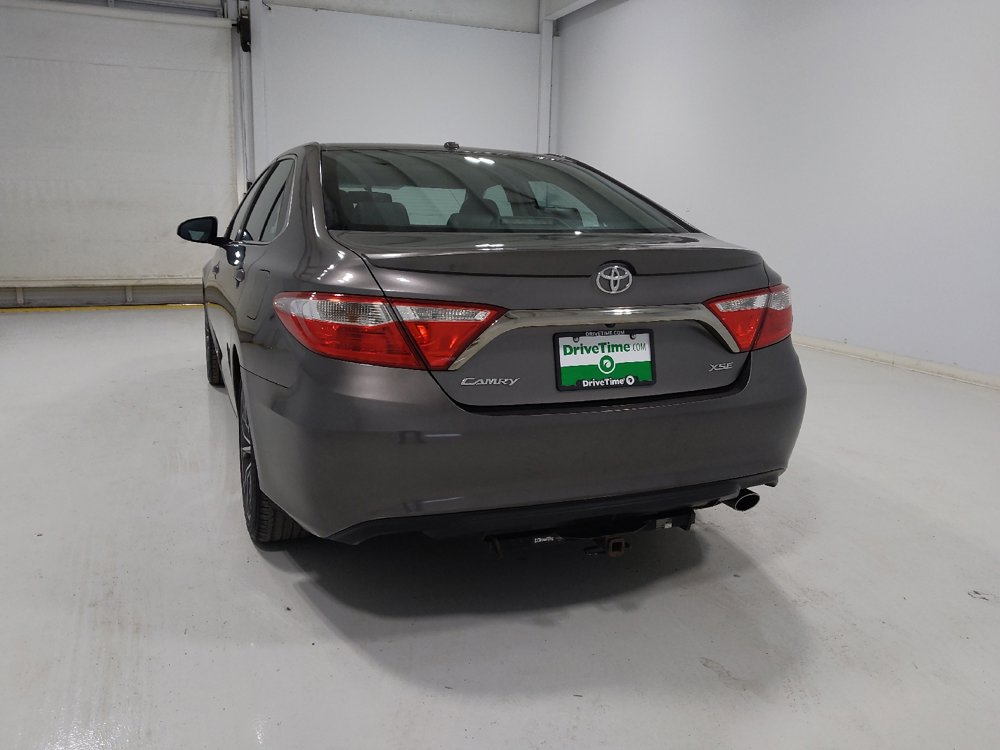 Used 2017 Toyota Camry XSE w/ Moonroof Package image 6