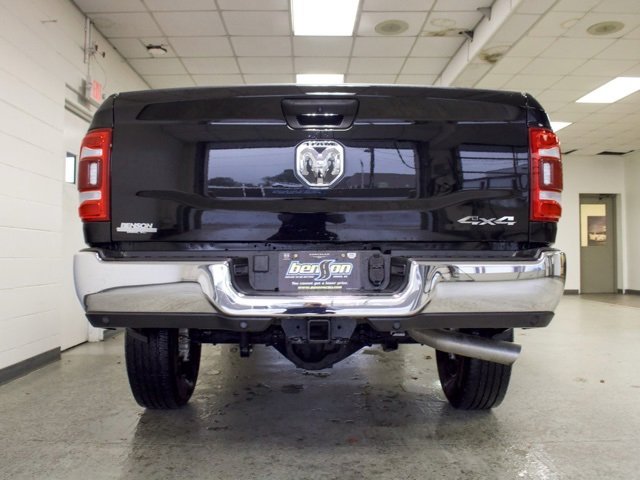 Certified 2024 RAM 3500 Tradesman w/ Chrome Appearance Group image 4