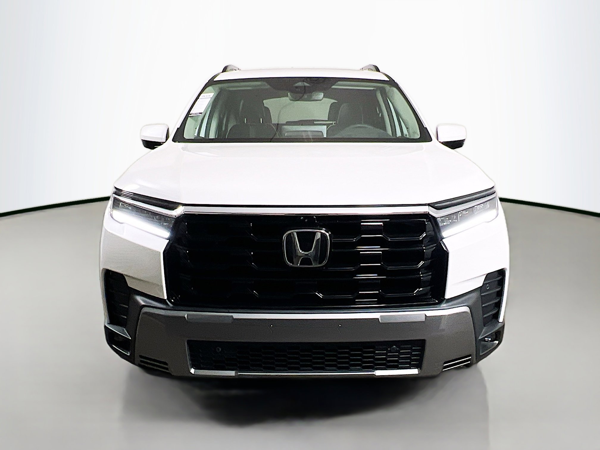 New 2026 Honda Pilot Elite image 2