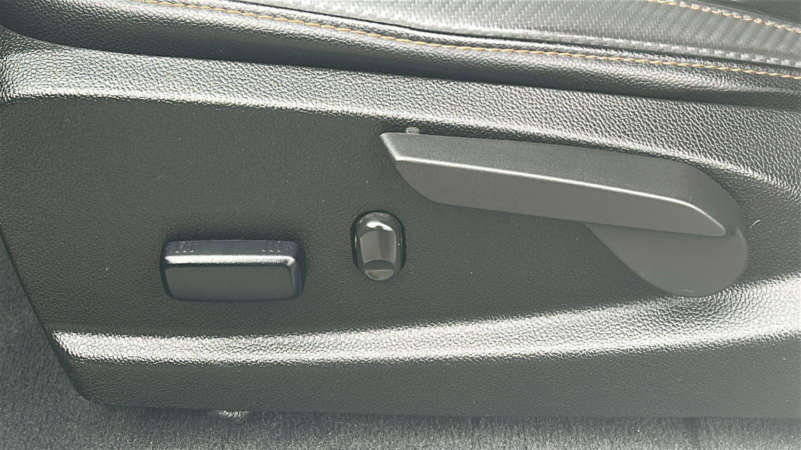 Certified 2022 GMC Canyon AT4 w/ Trailering Package image 29