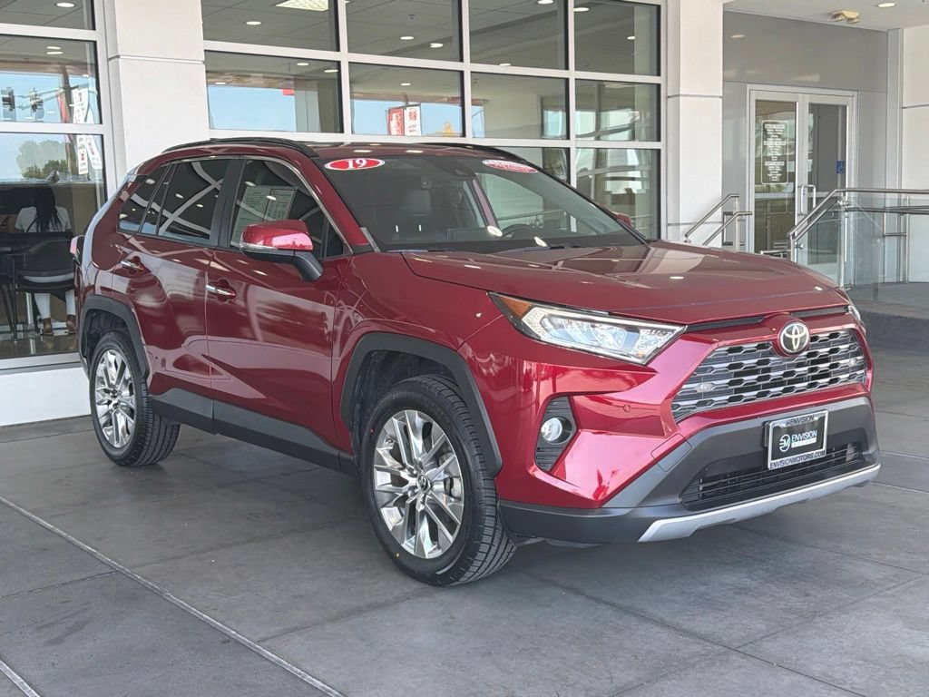 Certified 2019 Toyota RAV4 Limited w/ Carpet Mat Package FWD image 6