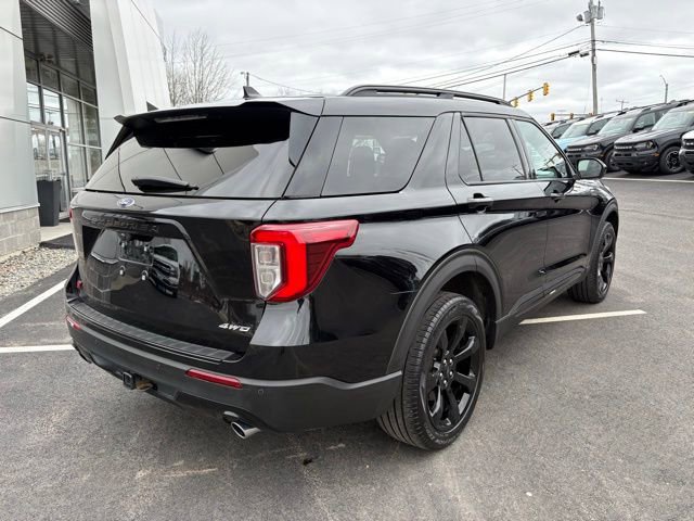 Used 2023 Ford Explorer ST-Line w/ Class IV Trailer Tow Package image 3