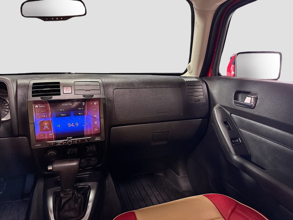Used 2009 HUMMER H3T Alpha AWD/4WD image 25