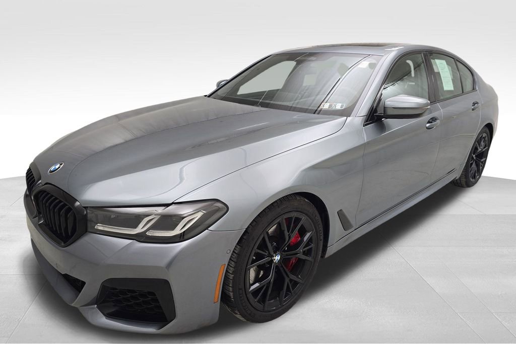 Used 2021 BMW M550i xDrive w/ Executive Package image 5