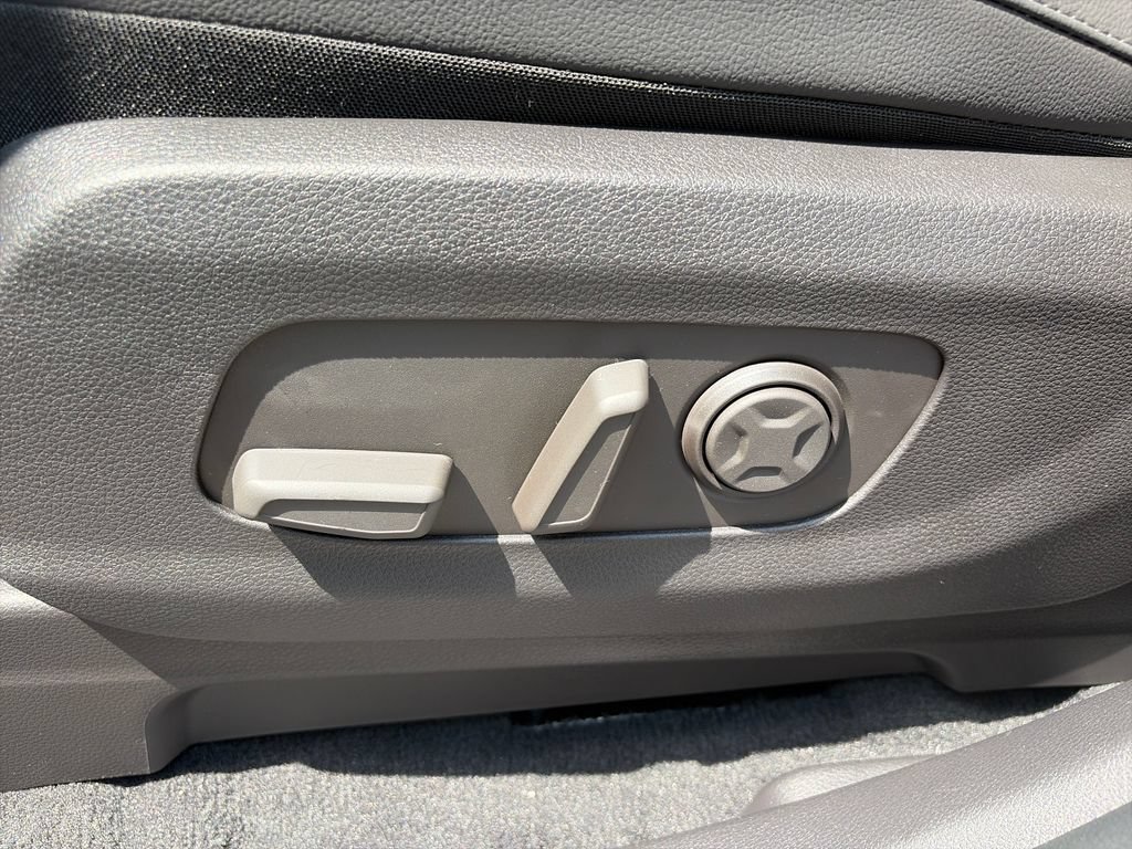 New 2027 Kia Carnival SX Prestige FWD image 17
