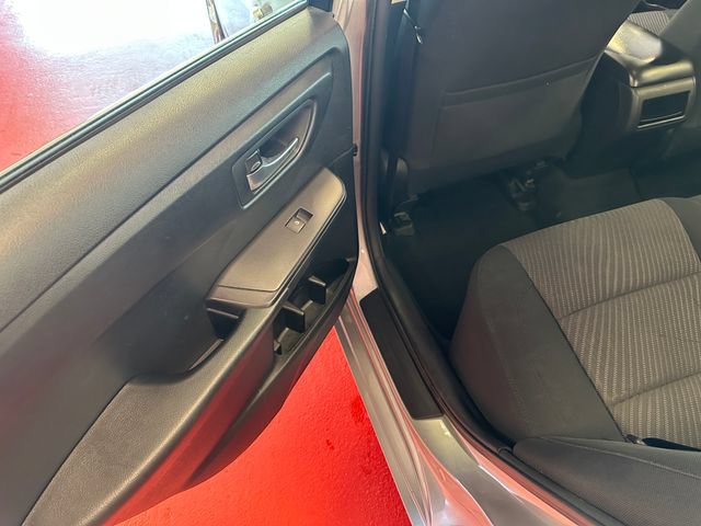 Used 2016 Toyota Camry LE FWD image 12