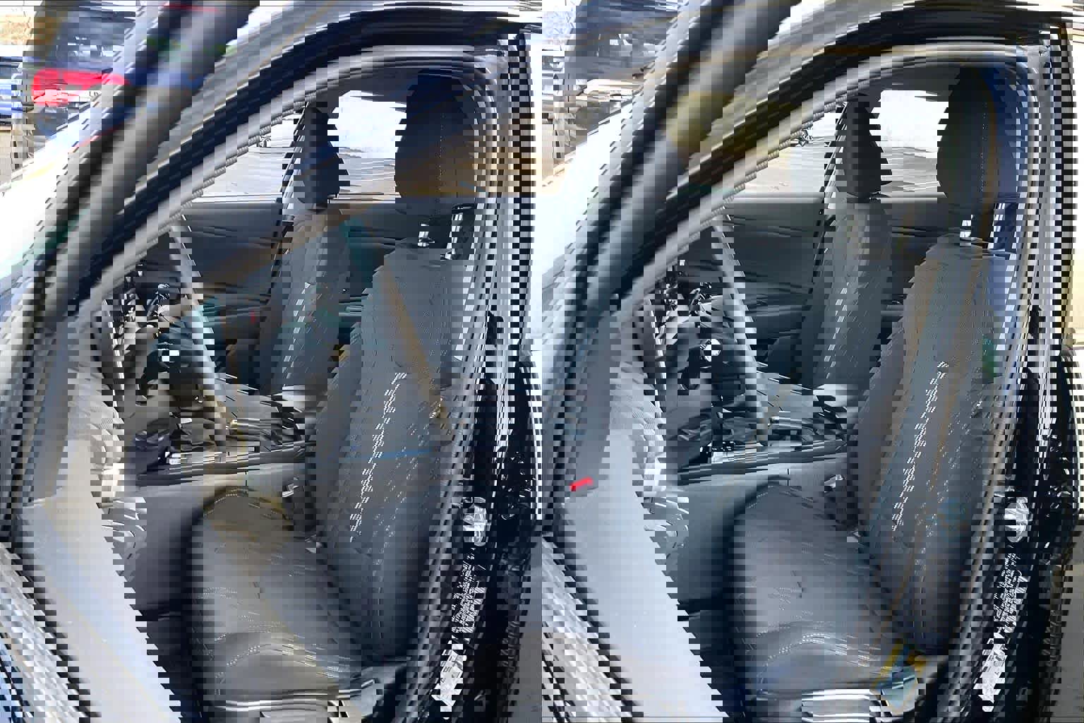 Used 2024 Hyundai Elantra SE image 26