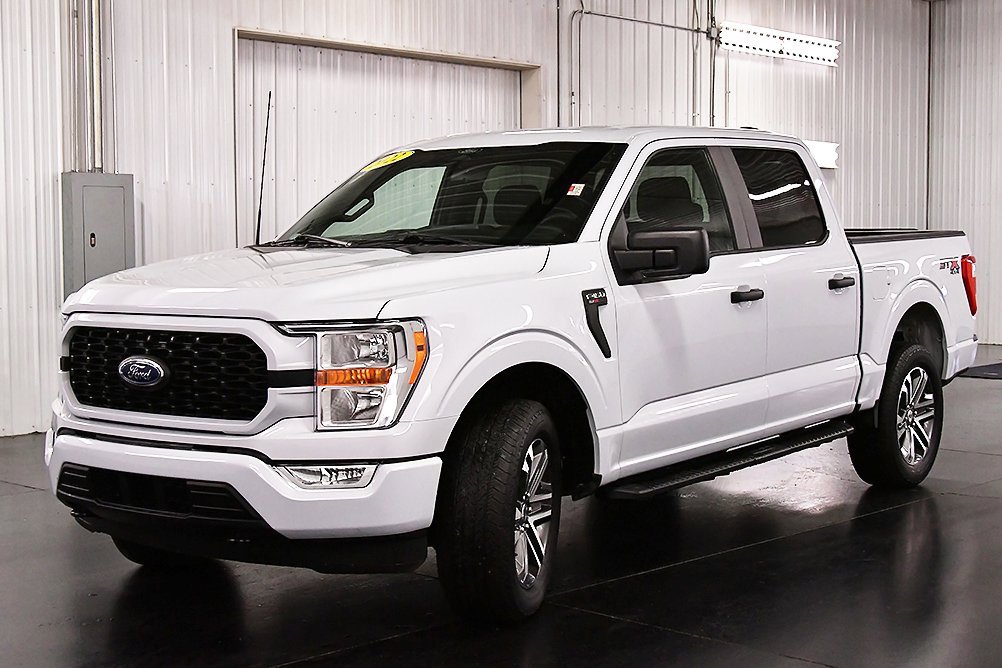 Used 2022 Ford F150 XL w/ STX Appearance Package image 3