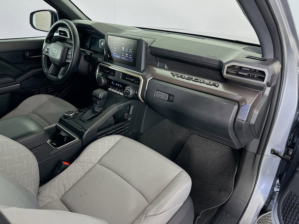 Certified 2025 Toyota Tacoma SR5 image 27