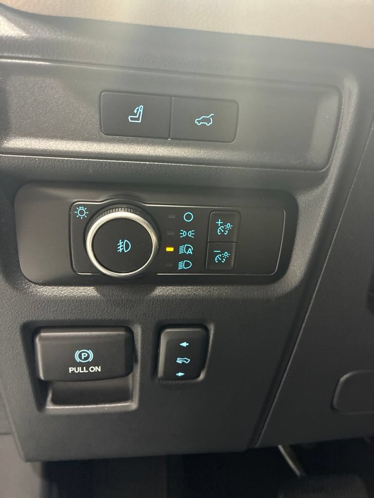 Used 2024 Ford Expedition Limited AWD/4WD image 18