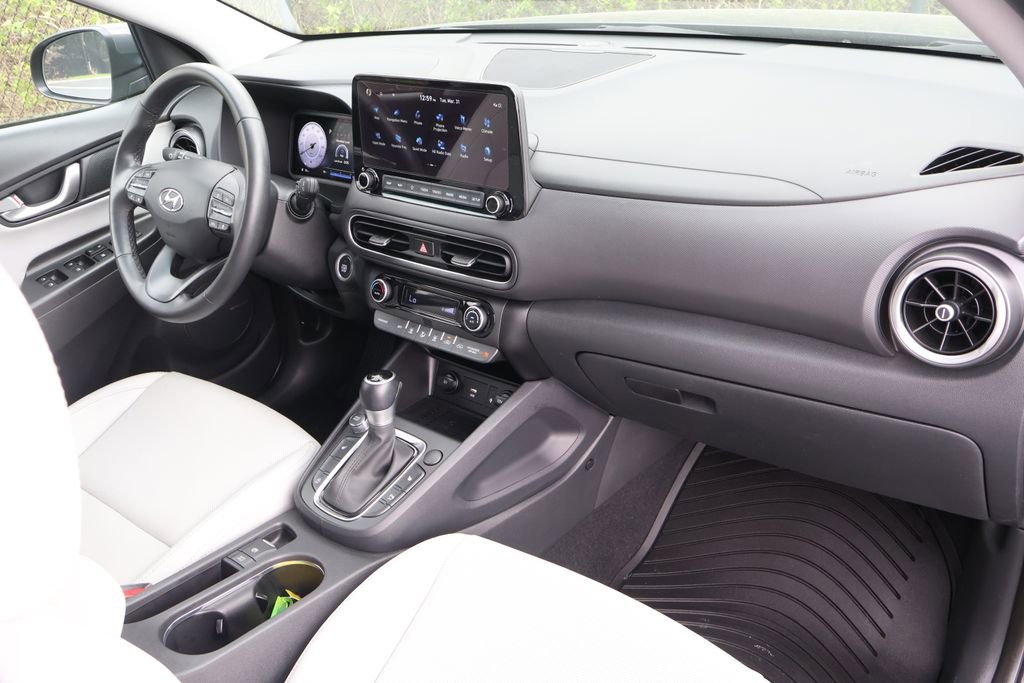 Used 2023 Hyundai Kona Limited w/ Cargo Package FWD image 39