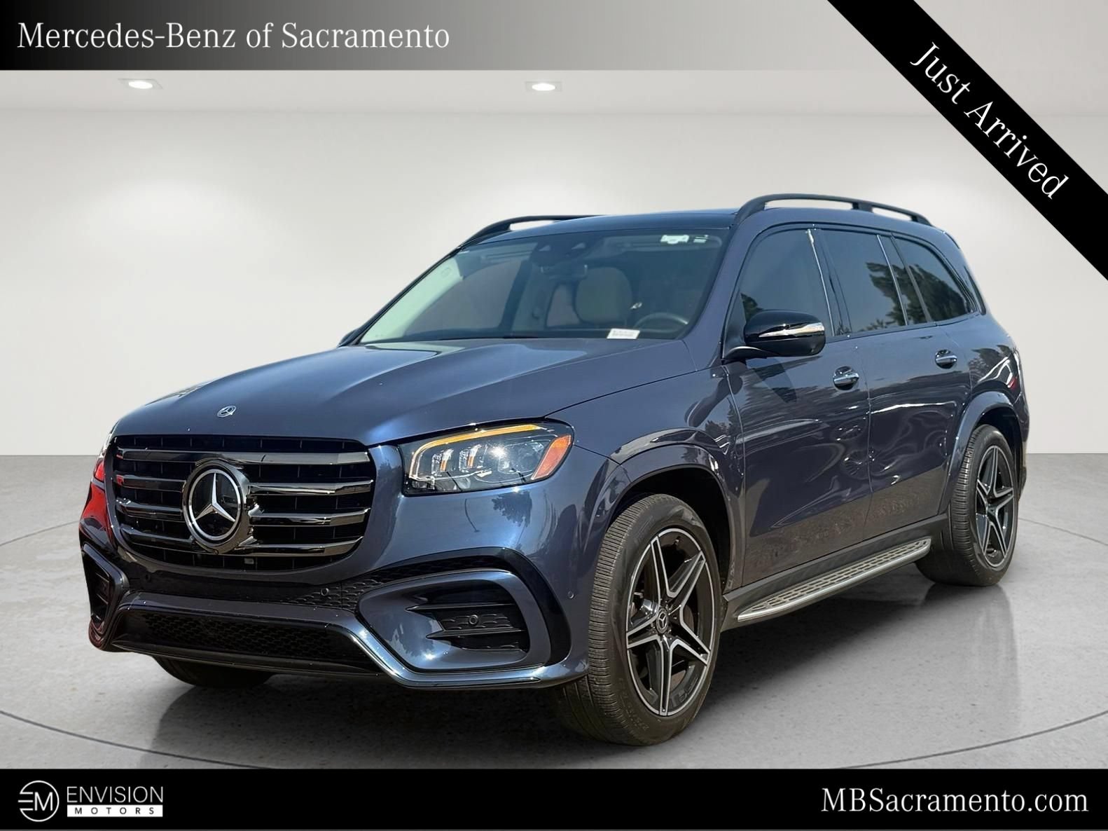 Used 2024 Mercedes-Benz GLS 450 4MATIC image 1
