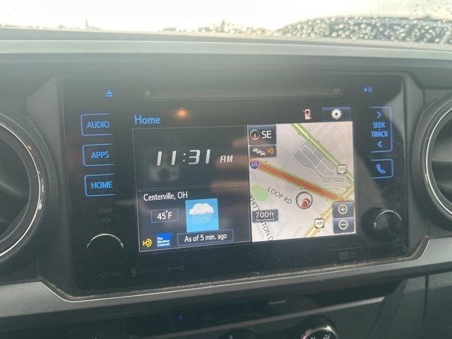 Used 2017 Toyota Tacoma TRD Sport image 24