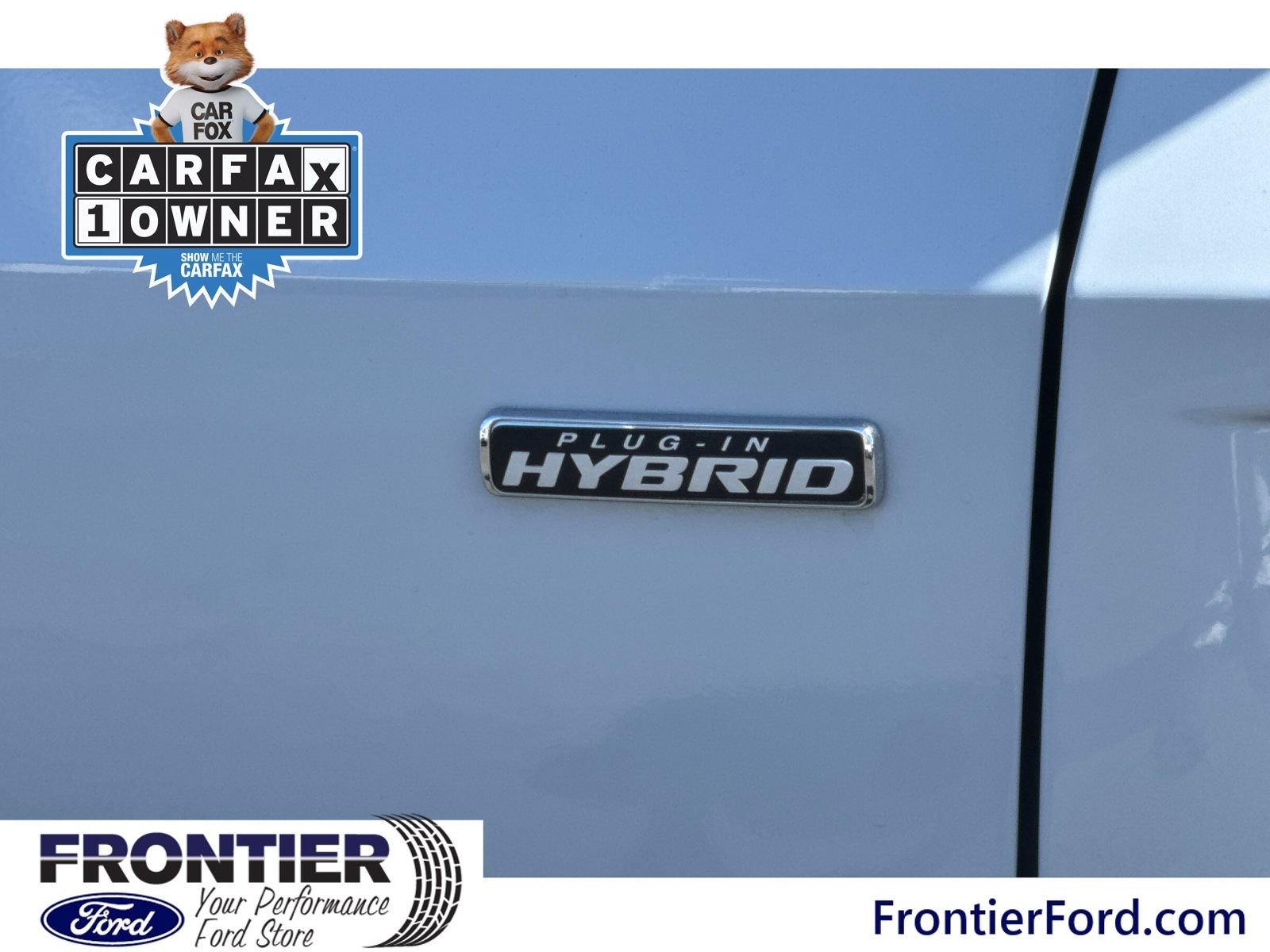 Used 2025 Ford Escape SE w/ PHEV Premium Package FWD image 28