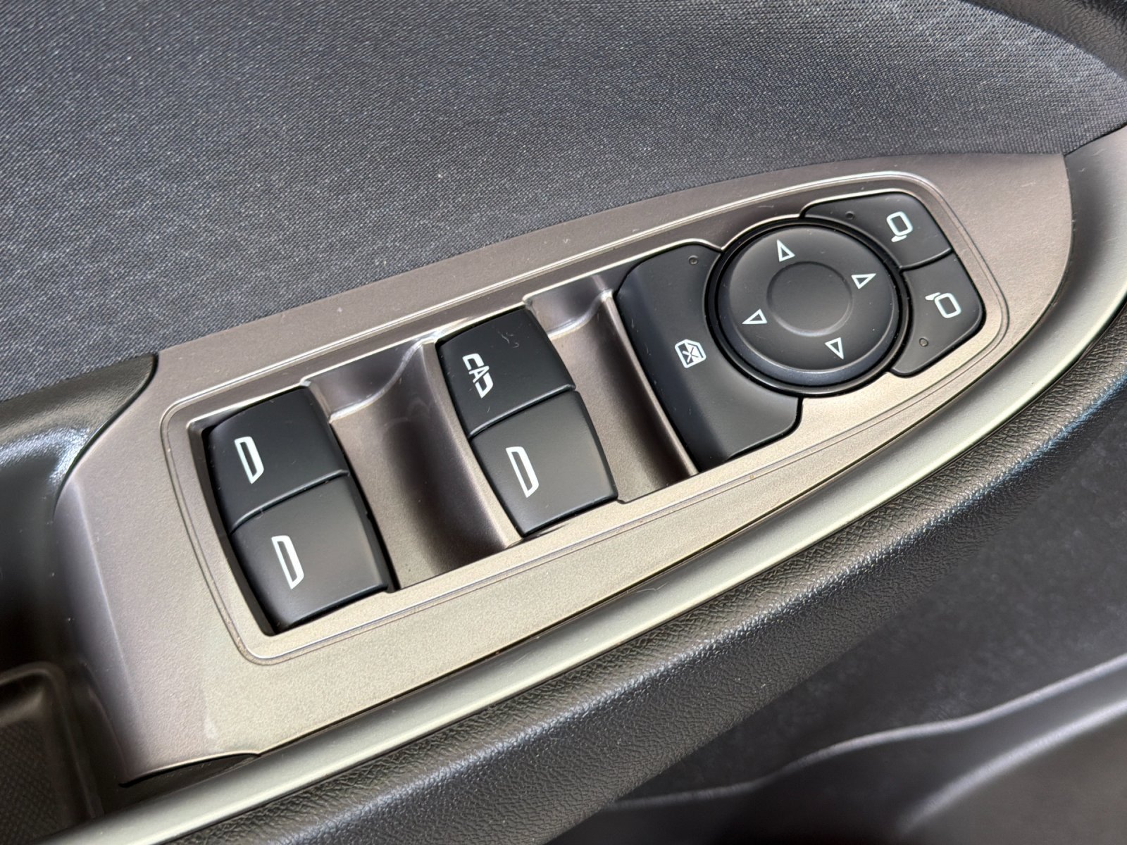 Used 2024 Chevrolet Malibu LT FWD image 11