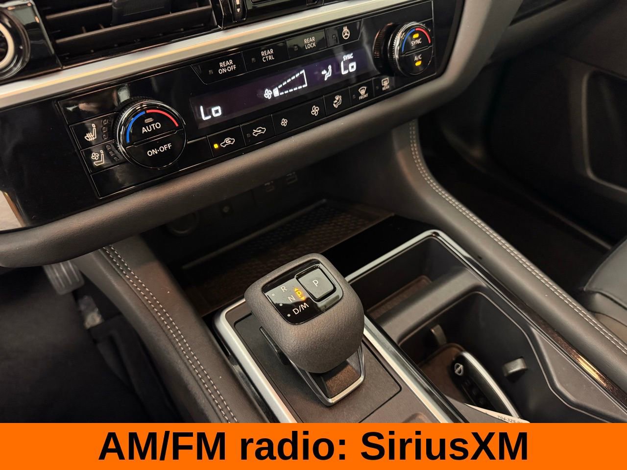 Used 2024 Nissan Pathfinder Platinum image 21