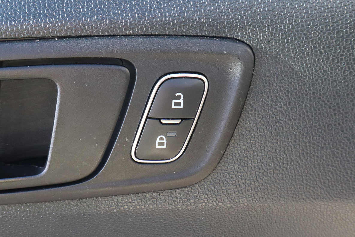 Used 2022 Ford EcoSport S AWD/4WD image 15