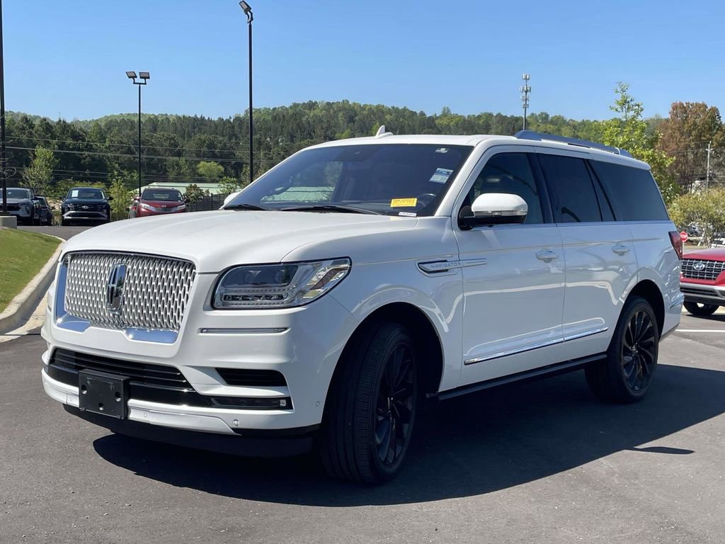 Used 2020 Lincoln Navigator Reserve w/ Equipment Group 208A Reserve AWD/4WD image 7