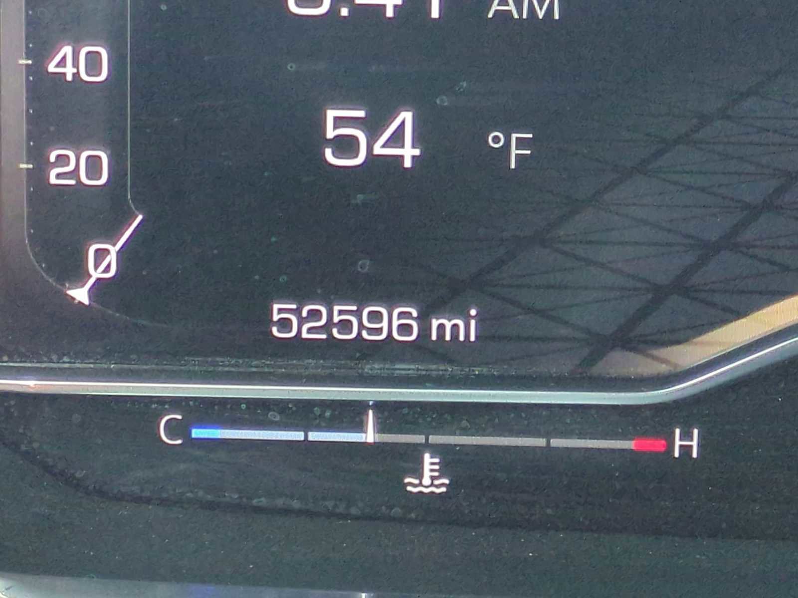 Used 2024 GMC Yukon SLT image 12