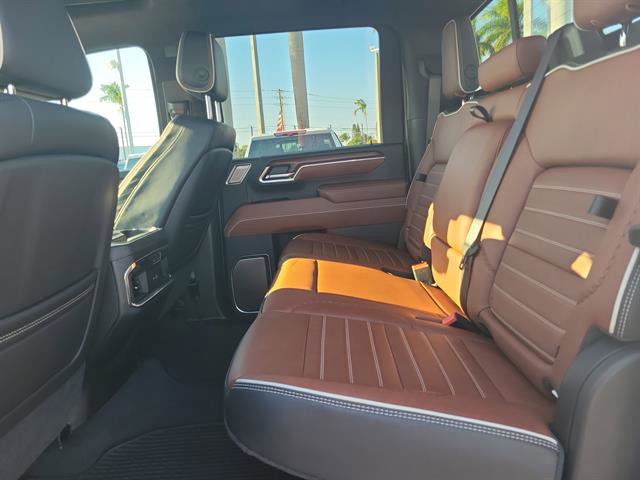Used 2025 GMC Sierra 2500 Denali Ultimate w/ Max Trailering Package image 37