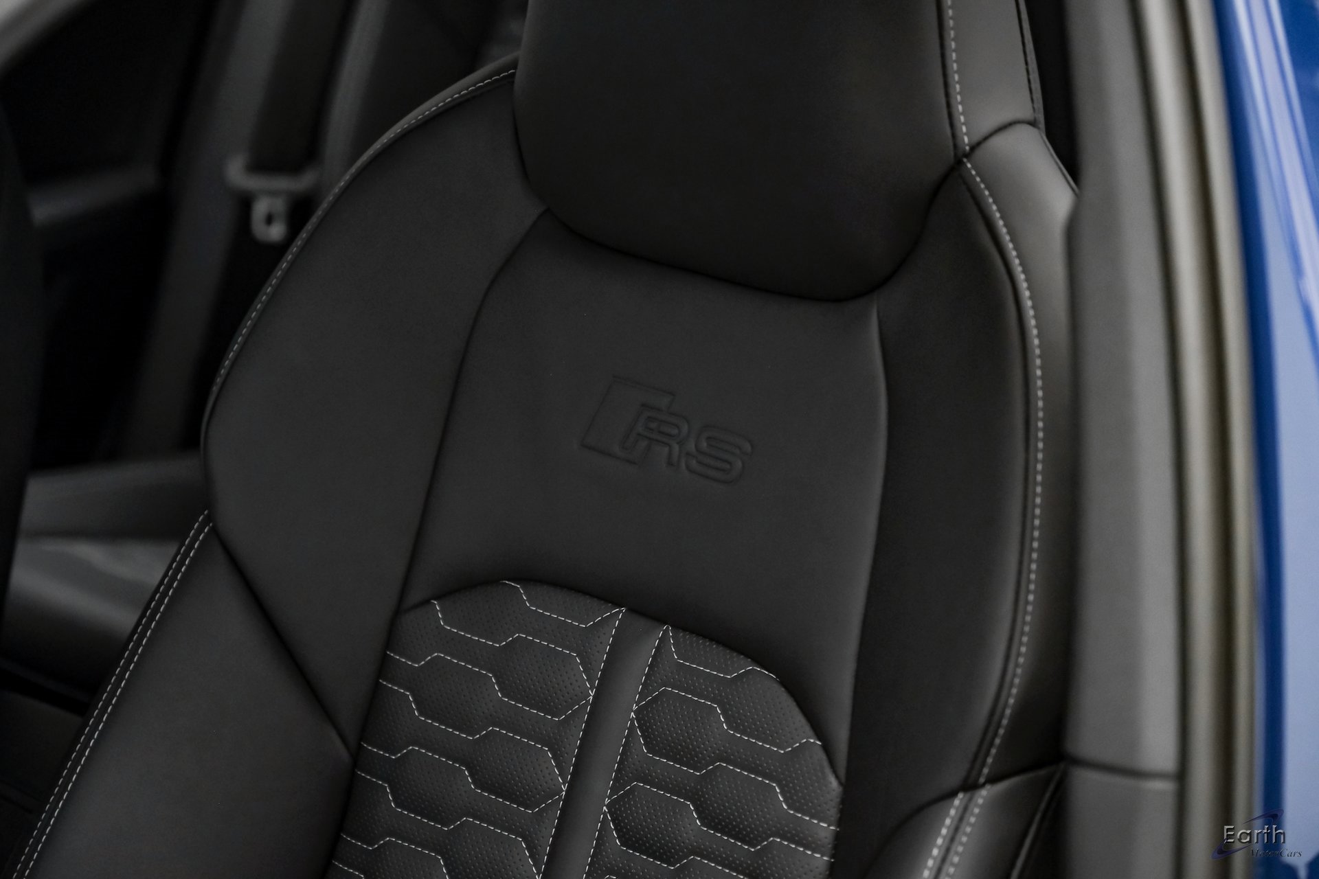 Used 2025 Audi RS 6 performance image 36