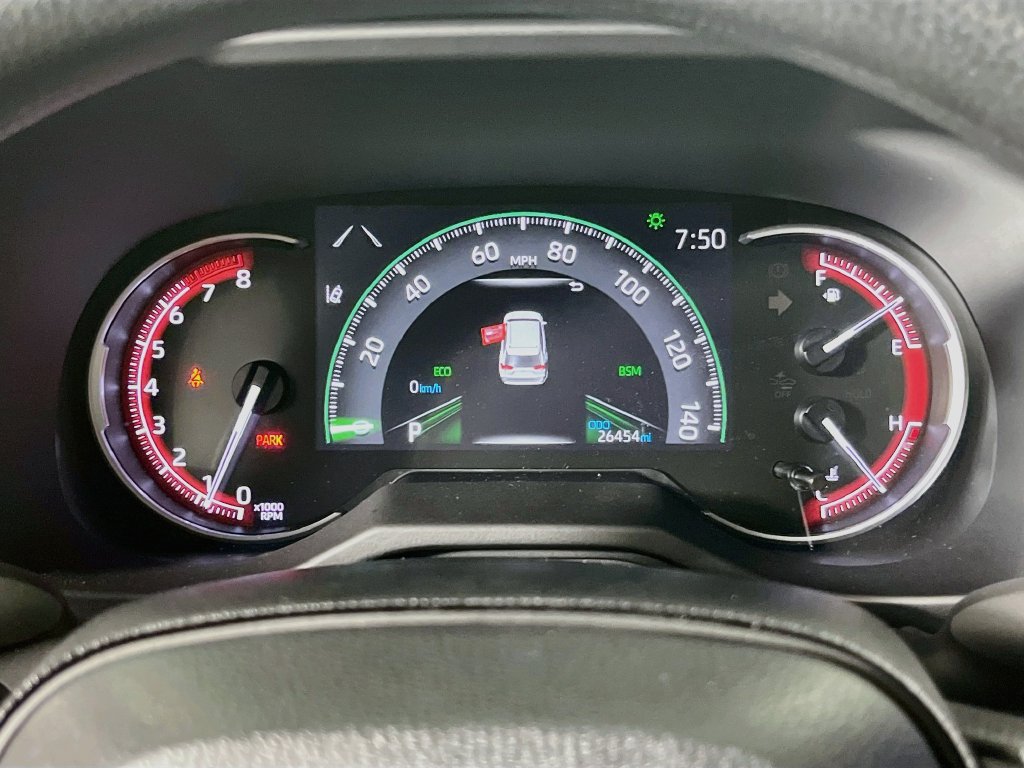 Used 2024 Toyota RAV4 XLE w/ Convenience Package FWD image 21
