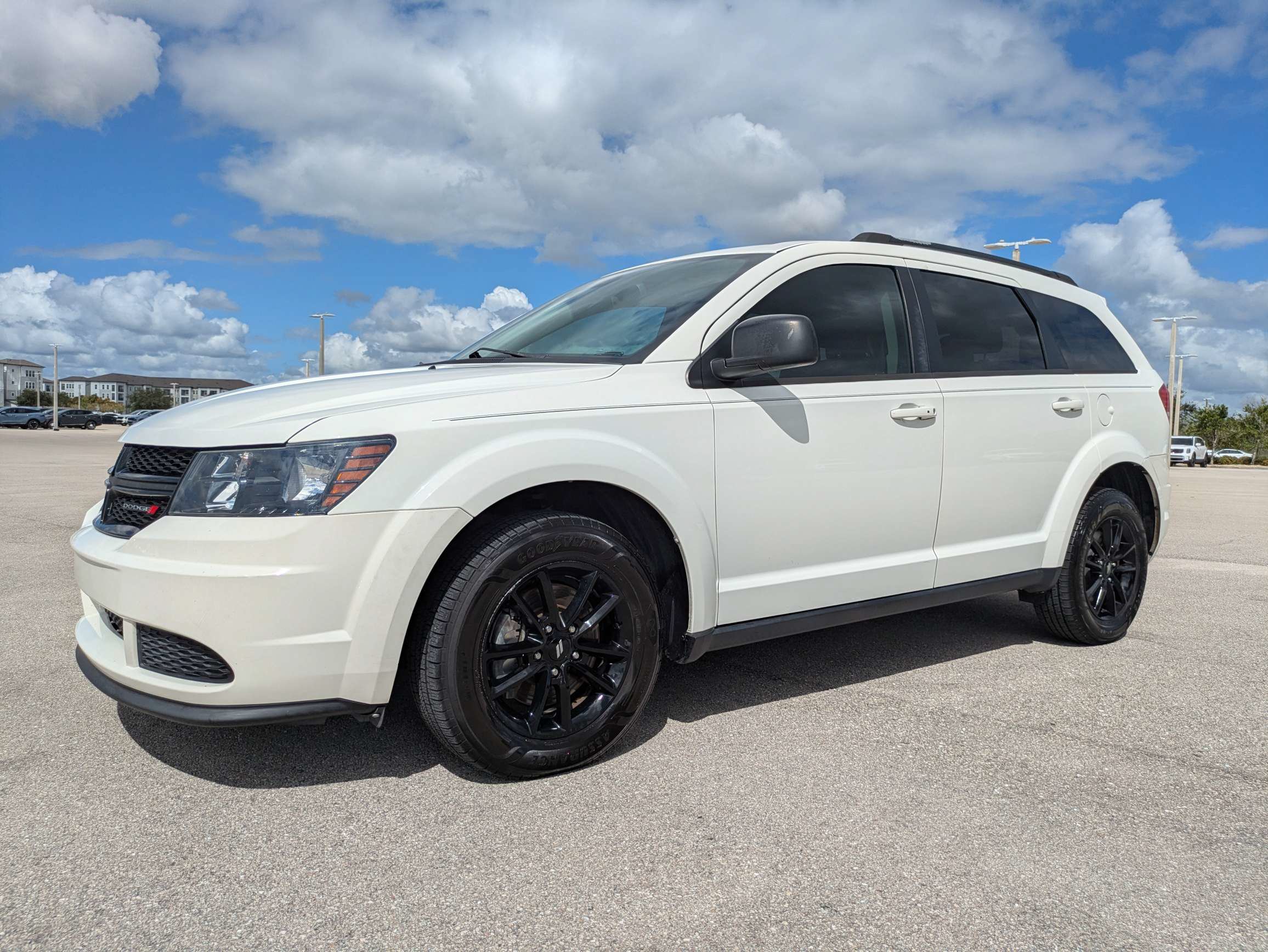 Used 2020 Dodge Journey SE w/ Blacktop Package FWD image 8