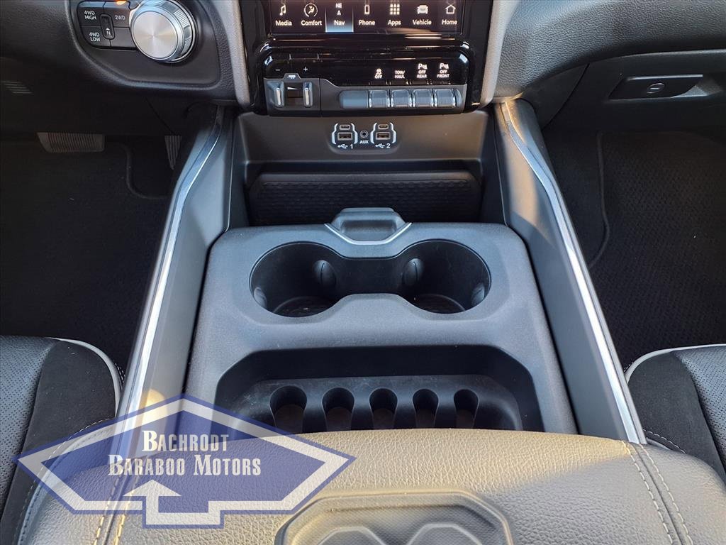 Used 2024 RAM 2500 Laramie w/ Sport Appearance Package image 21