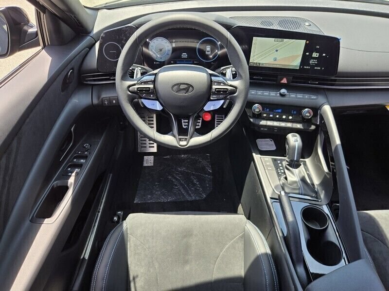 New 2026 Hyundai Elantra N FWD image 7