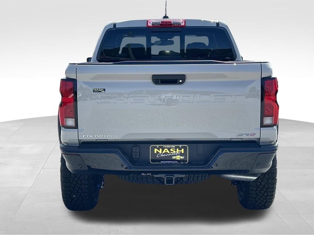 New 2026 Chevrolet Colorado ZR2 w/ Technology Package AWD/4WD image 4