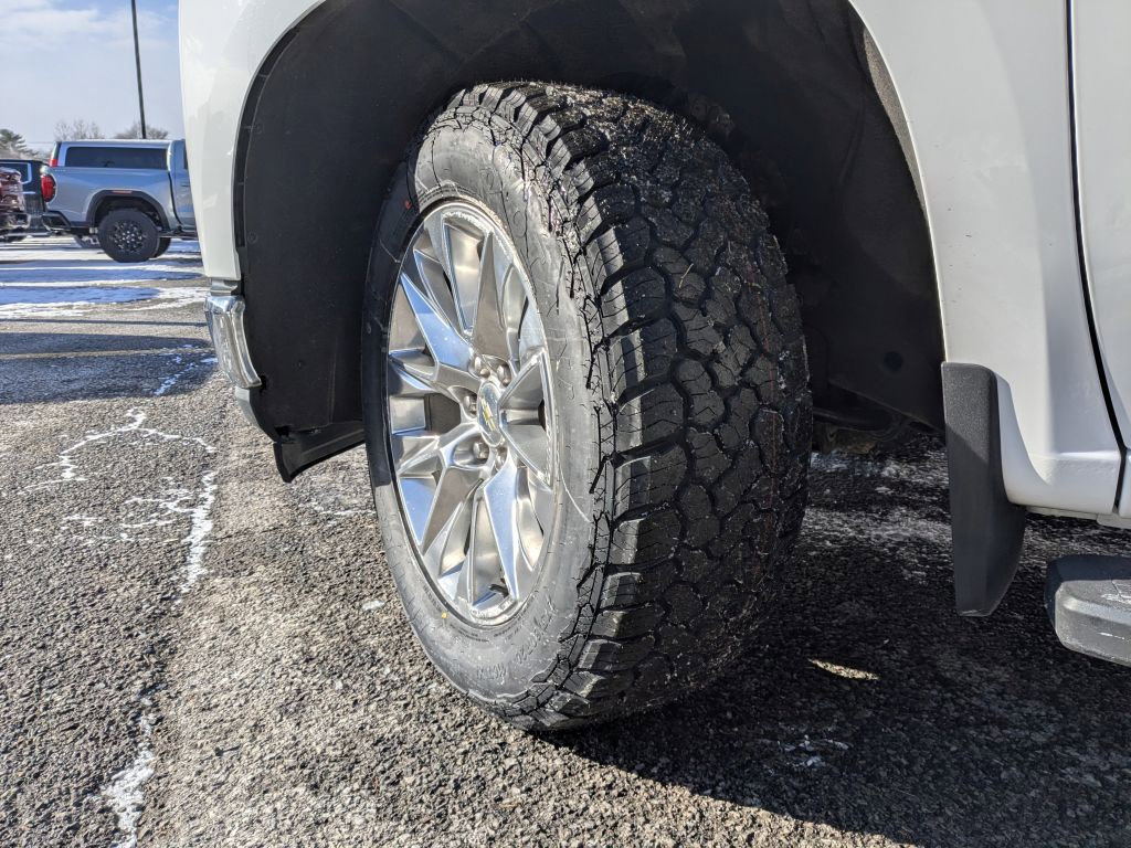 Used 2021 Chevrolet Silverado 1500 LTZ w/ LTZ Premium Package image 39