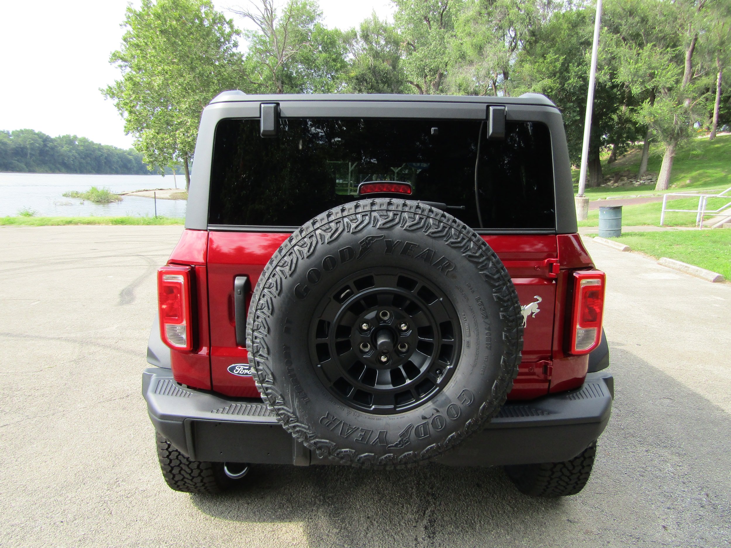 New 2026 Ford Bronco Big Bend w/ Black Diamond Package AWD/4WD image 3
